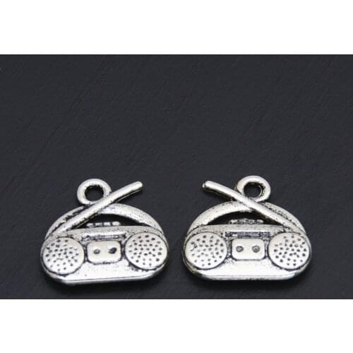 10pcs Silver Color Wireless Radio Charms Making Diy Music Pendant Handmade Choke Keychain Jewelry 15x14.5mm A3418