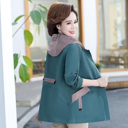 Middle-aged Mothers Stitching Hooded Trench Coat 2021 Spring Autumn Casual Loose Plus size 5XL Windbreaker Zipper Female Outwear