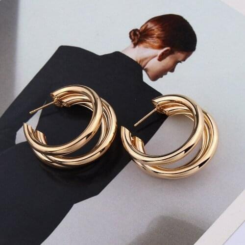 2020 Trendy Elegant Metal Hoop Earring Vintage Gold Color Cheap Statement Earrings for Woman Fashion Korean Brincos Jewelry