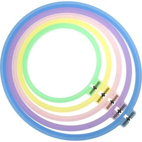 Oneroom 1Piece Adjustable Sewing Plastic Embroidery Cross Stitch Hoop Ring Frame Random Color Send For Women DIY