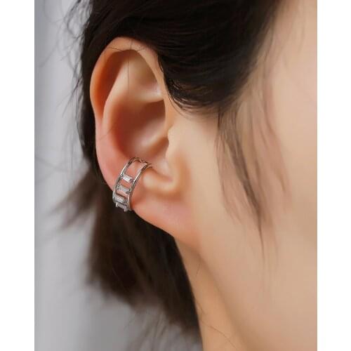 2021 Spring Chandler Circle Ear Clic