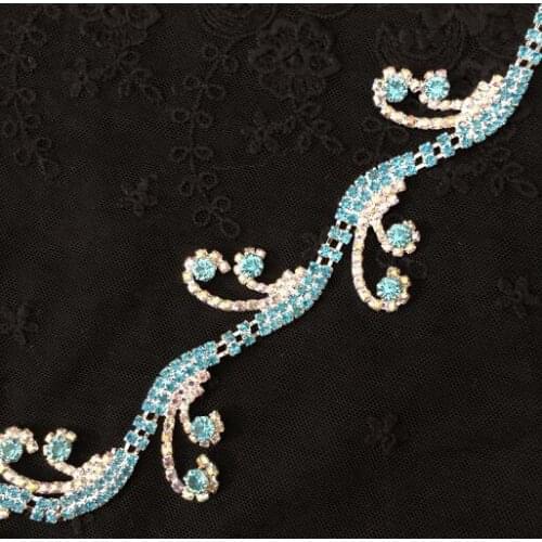 1 Yard Green Glass Crystal Strass Rhinestone Trim Decorate Pretty Colorful Rhinestones Chain Bridal Belt DIY Appliques 5cm