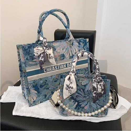 2021 New mini handbags women fashion ins ultra fire retro wide shoulder strap messenger bag purse simple style shoulder bags