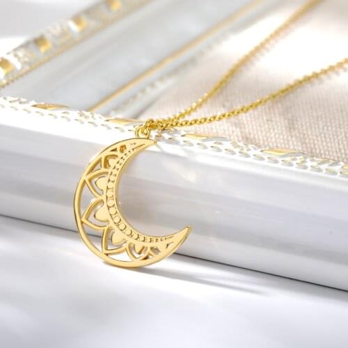 Bohemia Hollow Moon Necklace With Lotus Flower Rose Gold Stainless Steel Couple Necklace For Women Choker Aesthetic Jewelry Gift