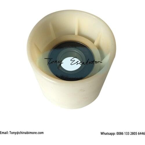 SCRL007 Handrail Roller OD70mm W73mm Bearing 6204-2RS