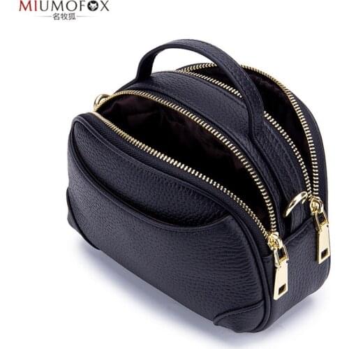 MIUMOFOX Women's Clutches On A Chain