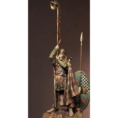 1/32 ancient man stand Resin figure Model kits Miniature gk Unassembly Unpainted