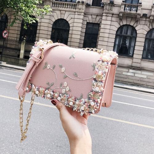Female bag new Korean version of the wild Messenger bag Chain shoulder bag fashion zhenzhuhuabian 20X7X13cm