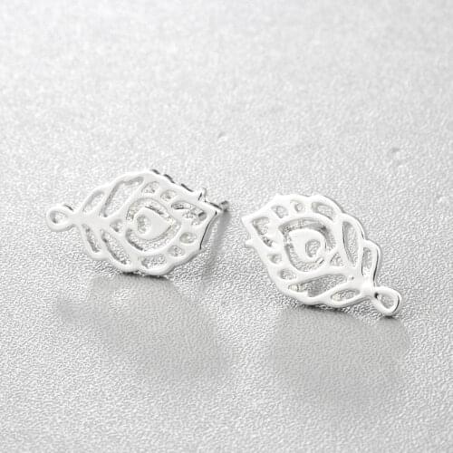 New Peacock Feather Stud Earrings Female Gold Hollow Out Metal Fashion Jewelry Indian Tibetan Earrings For Women Simple