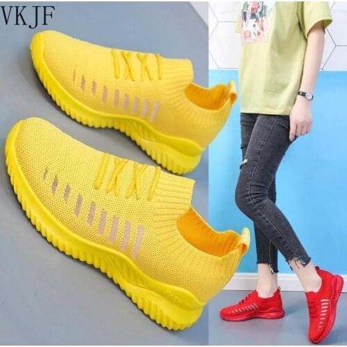2021 Summer Womens Sneakers Women Running Sport Shoes Woman White Pink Yellow Sneakers Tennis Light Mesh Vulcanize Basket Femme