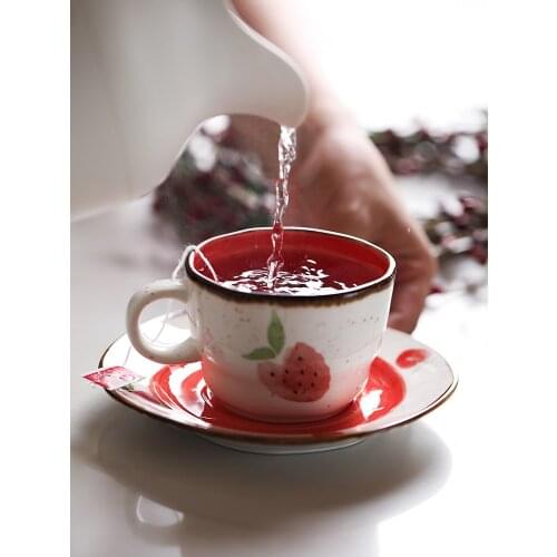 Home ceramic creative strawberry imprinted coffee tea cup saucers plate set home afternoon teacup handpainted drinking cup