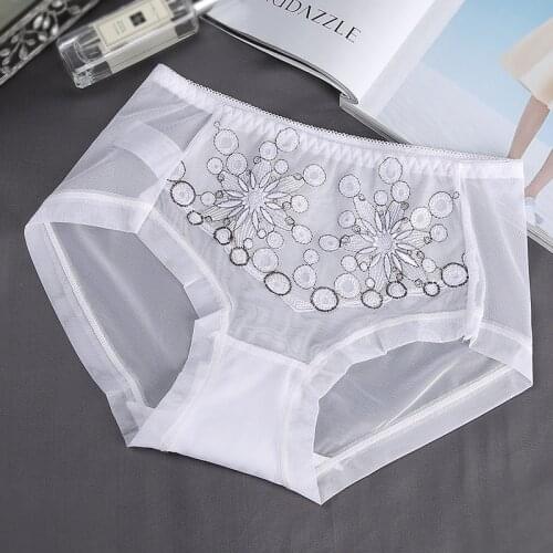 Sexy Transparent Panties Mid Waist Floral Embroidery Woman Panties Plus Size Lingerie M-3xl Sexy Lace Breathable Underwear