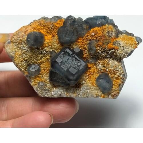 90.6gNatural rare blue-green fluorite and quartz mineral restoration ring vein teaching stone home decoration collection ornamen