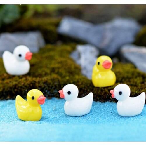 Yellow Duck miniature figures decor mini fairy garden cartoon animals Moss micro landscape ornaments resin baby toy