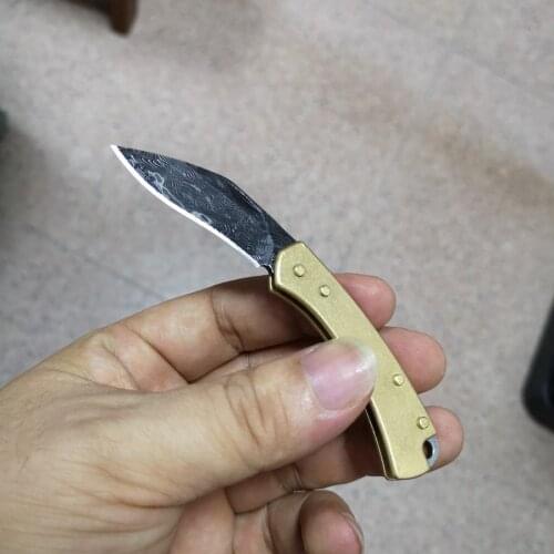 Dropship Damascus Steel Folding Knife Mini Outdoor pocket Knife Brass Handle Lockless Camping Knife Carry Tool With Box