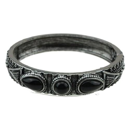 Costume jewellery items vintage metal open bangle
