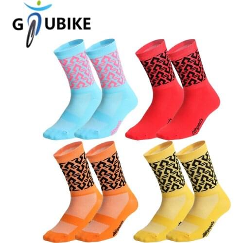 GTUBIKE Marathon Sports Socks Running Socks Bicycle Socks Breathable Comfortable Soft Wear-resistance Long Stock Riding Socks