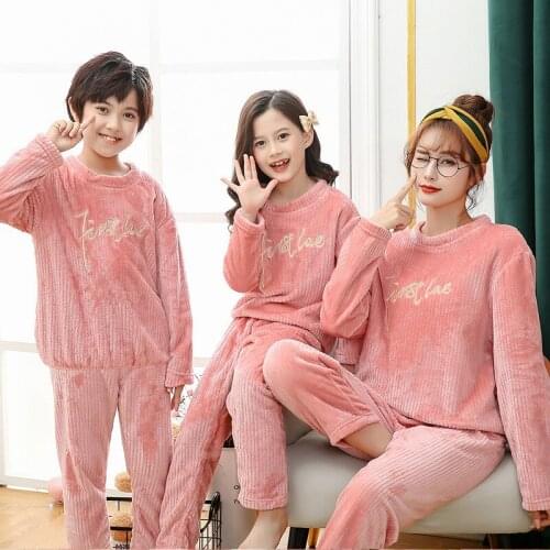 2pcs Flannel Homewear Mother Kids Pajama Sets Family Look Sleepwear 2021 Autumn Winter Tops+Pants Pyjama Children Clothing Sets