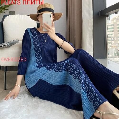 Spring and Summer New Miyake Fold Fashion Casual Suit Heavy Industry Burnt Flower Color Matching Wide-leg Pants Two-piece Female