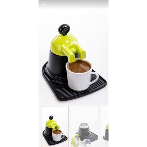 Yeşil siyah cafetera minibar kahve makinasi