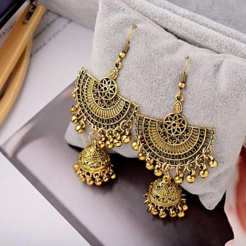Fashion Women Hollow Out Ethnic Semicircle Silver Color Tassel Earrings Summer Gypsy Boho Flower Dangle Earrings Oorbellen