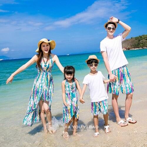 Summer Style Family Matching Clothing New Arrival Matching Mother And Daughter Dresses Striped Sleeveless Beach Maxi Dress
