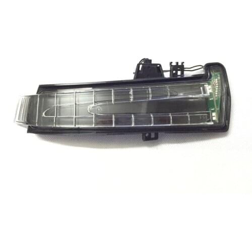 Right Door Mirror Turn Signal Light for Mercedes W204 W212 W221