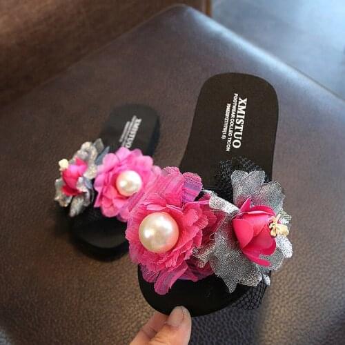 2021 hot Summer new non-slip childrens flip-flops girls fashion beach shoes pinch sandals female flowers slippers women wear