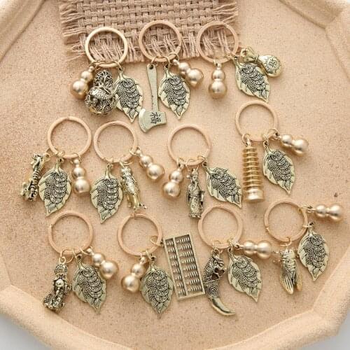 Good Lucky Charm Animal Pixiu Gourd Keychain Chinese God Of Wealth Leaf Coin Keychain Men Women Jewelry Accessories Gifts