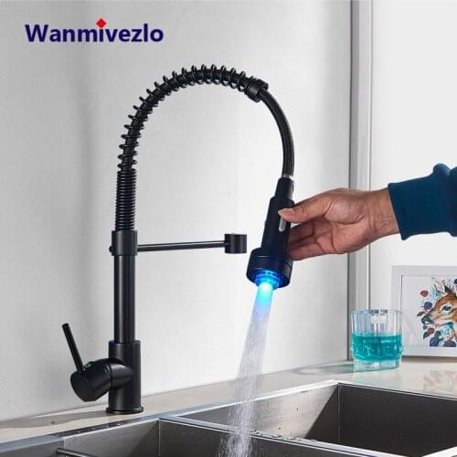 LED Matte Black Kitchen Faucet Bathroom Kitchen Mixer Tap Pull Down Hot Cold Water Tap Rotate 2 Ways Sprayer Head Mixer Tap
