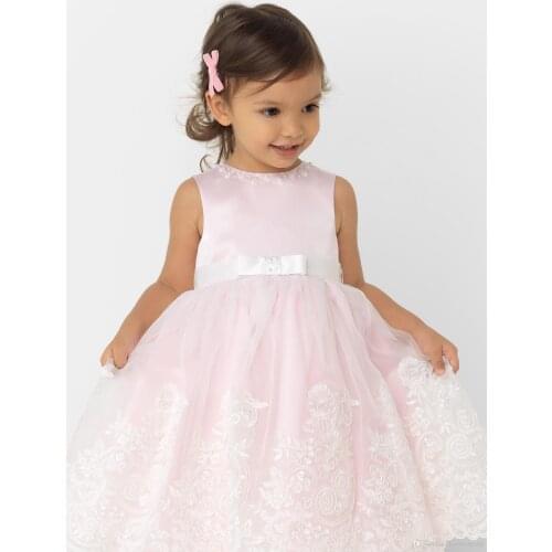 Cute Pink Ball Gown Flower Girls' Dresses 2021 Jewel Neck Sleeveless Ruffles Tiered Girls Pageant Gown First Communion Dress
