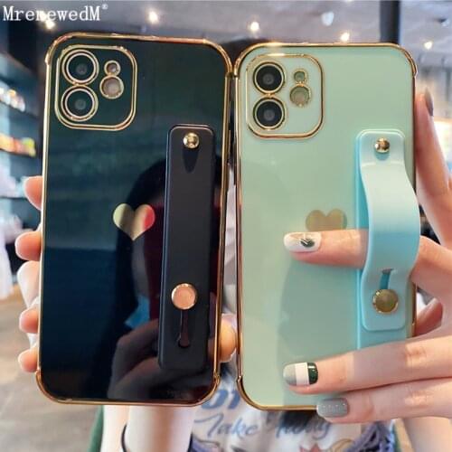 Electroplating Heart-shaped Wrist Strap Phone Case For iPhone 11 12 Pro Xr Xs Max 12 Mini SE2 7 8 Plus Soft Silicone Stand Cover