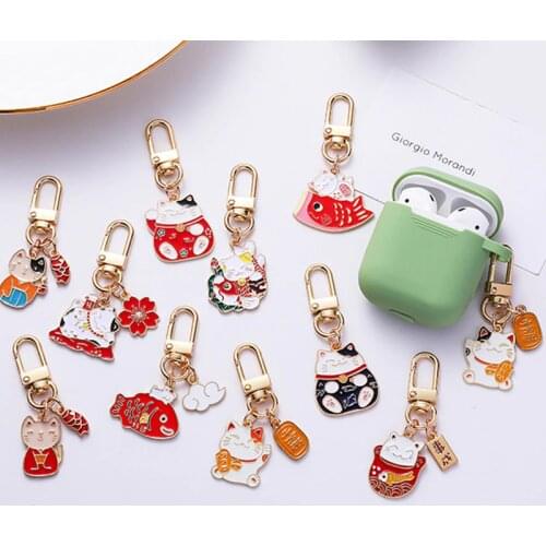 Cute Cartoon Cat and Fish Keychain аниме Fashion Girls Boys Creative Gift Airpods Earphone Set Pendant Bag Accessories Jewelry