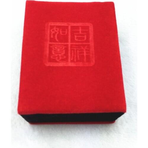 Factory wholesale exquisite packaging auspicious red flannel craft gift bracelet bracelet box jewelry gift box