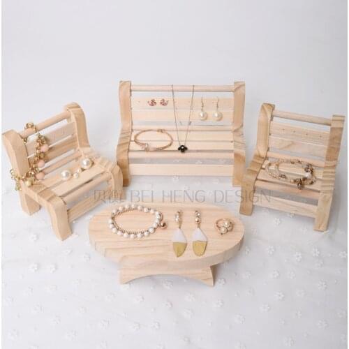 Desk Shaped Jewelry Ring Display Stand Holder Rack Wood Standard Displays Championship Bague Organizer