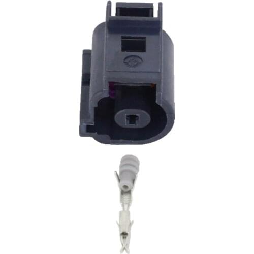 1P Female Waterproof Connector 1J0 973 701A Wire Harness Connector with Terminal DJ7012B-1.5 Motor oil induction connector plug