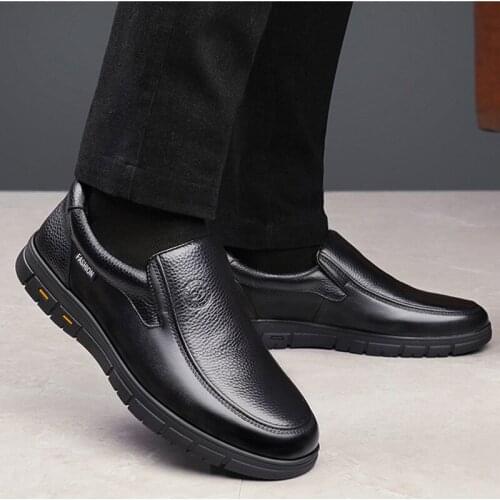 2021 Mens Real Leather Shoes Soft Leather Head Thick Sole Non Slip Rubber Shoes Four Seasons Mens Casual Shoes Zapatos Hombre