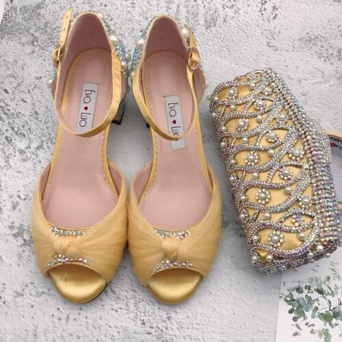 BS1230 Custom Made Women Shoes Dress Pumps Low Heel Bridal Wedding Shoes Gold Shoes With Matching Bag