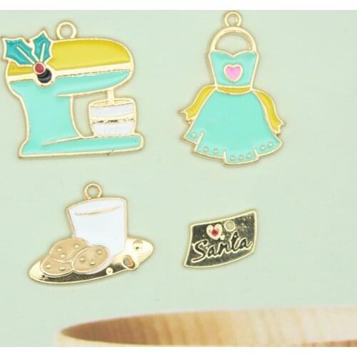 5Pcs/Set Of Mixed Christmas Style Enamel Pendant DIY Necklace Bracelet Suitable For Making Jewelry Accessories Fashion Ornaments