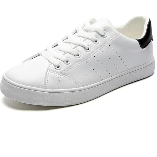 2021 High quality New tooling style casual leather shoes Mens Casual Shoes Comfortable Sneakers Zapatos De Hombre Masculino