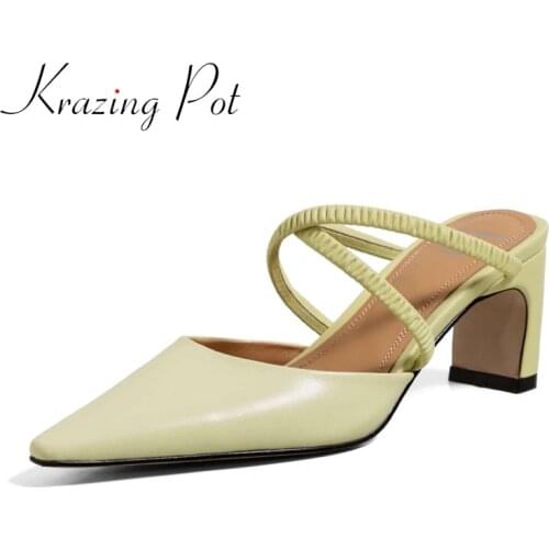 Krazing Pot Women's Slippers
