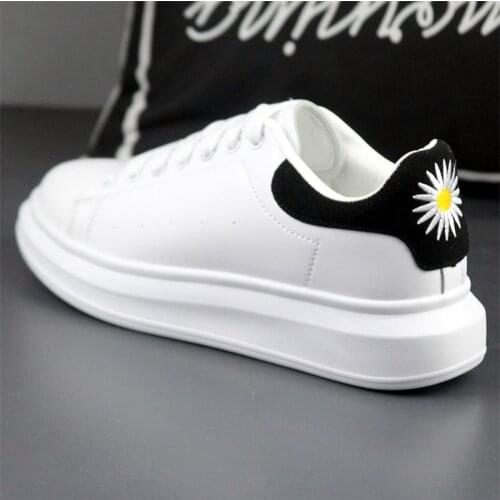 Shoes Woman 2021 Female Footwear Clogs Platform Round Toe All-Match Casual Sneaker Modis New Dress Summer Cross Creepers Small C