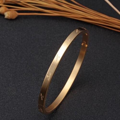 Charm Cuff Bangles Woman Man Stainless Steel Gold Plating Lover Bracelets with Heart Pattens Letter Engrave Simple Jewelry