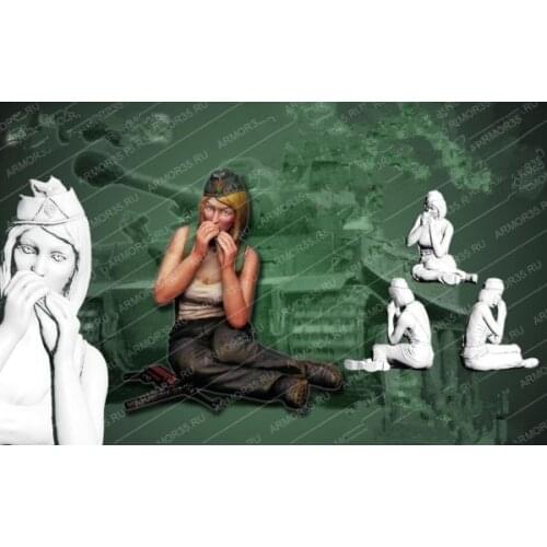 1/16 Resin Figure Model Kit Tank girl(With a mouth organ) Unassambled Unpainted S102