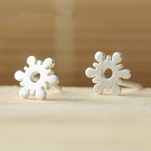 High-quality Fashion Christmas Series Exquisite 925 Sterling Silver Jewelry Cute Hexagonal Snowflakes Brushed Earrings SE226
