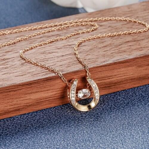 Romantic Beating Heart Series U Shape Stainless Steel Pendant Clavicle Chain Necklace For Women Elegant Wedding Jewelry Female