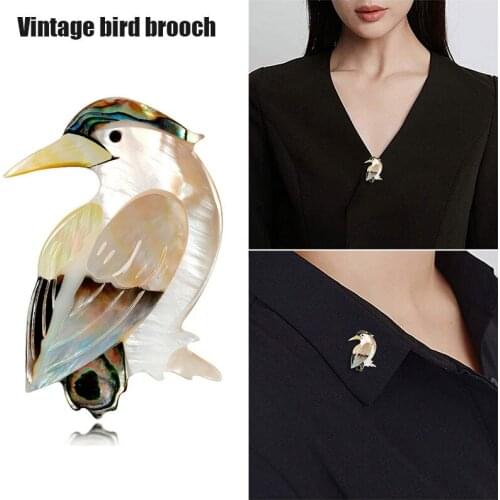 2021 Shell Pins Retro Cute Birds Animal Shell Brooch Elegant Vintage Badges for Woman Scarf Party Broche Jewelry AIC88