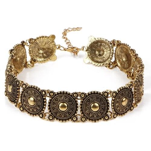 FHJEWE Beaded Chokers