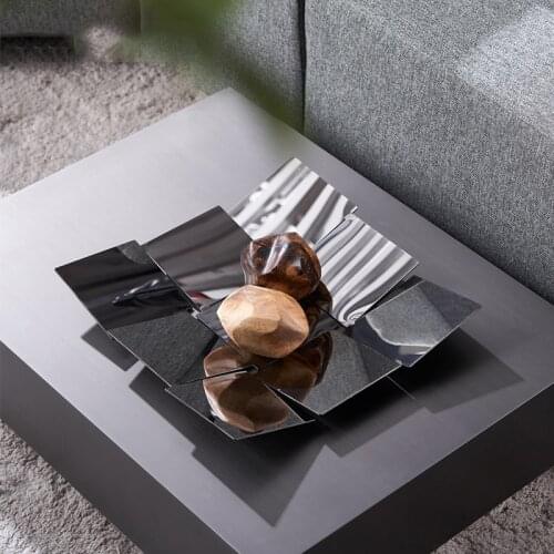 Light Luxury Style Stainless Steel Cube Shaped Decorative Fruit Tray Sales Center Hotel Club Hall Soft Decoration Crafts