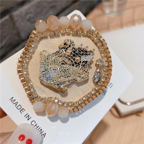 Vintage Women Brooches Korean Designer Crystal Rhinestone Lapel Pin on Clothes Buckle Badge Shawl Clasp Scarf Buckle Accessories
